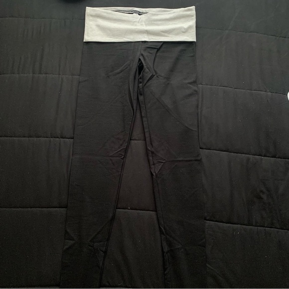 VICTORIA’S SECRET BUNDLE SIZE XS NEW - Picture 10 of 12